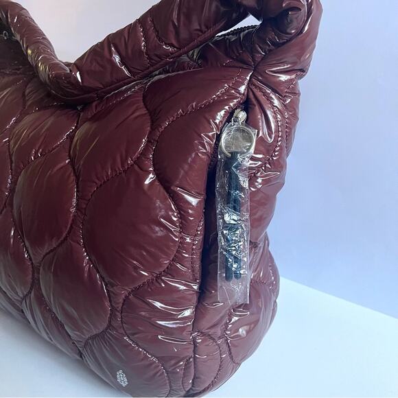 FP MOVEMENT by FREE PEOPLE NWT Shine Carryall Bag | Nutshell Cocoa Brown - Picture 5 of 7